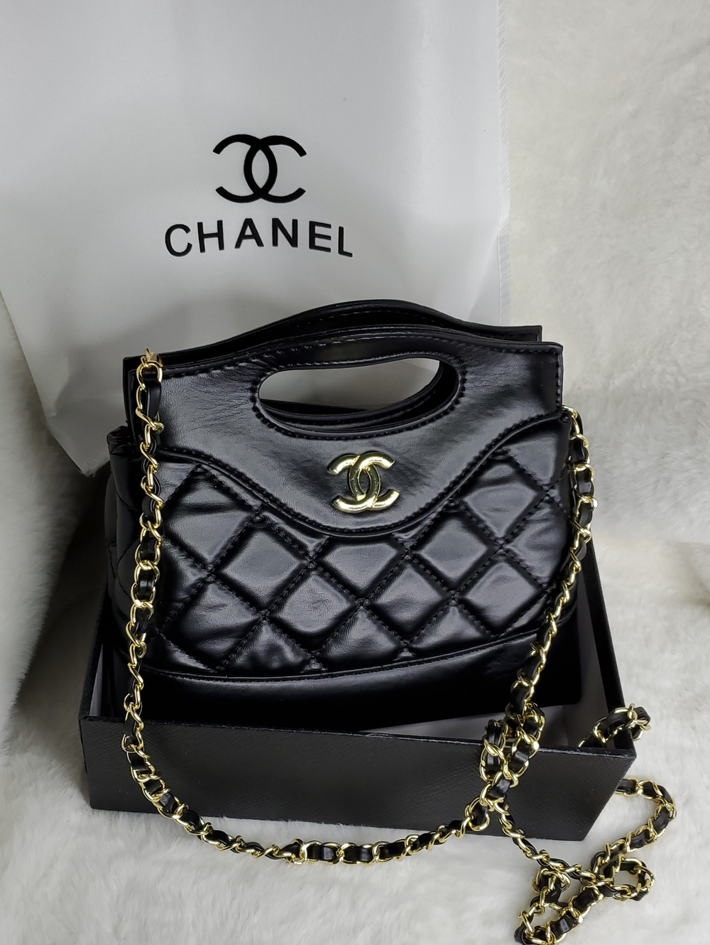 Cc Black Quilted Shoulder Bag with Gold Hardware
